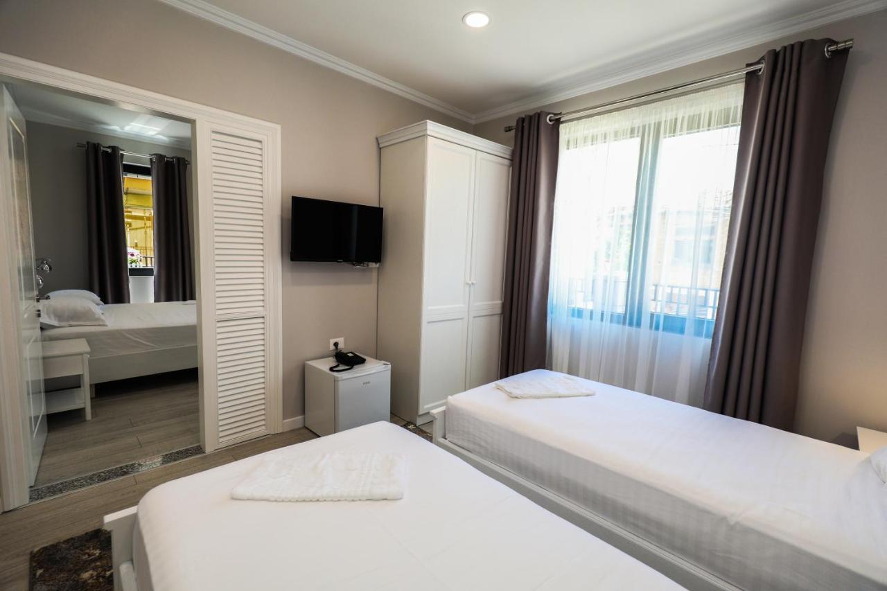 Hotel Peroni Korce Eksteriør billede