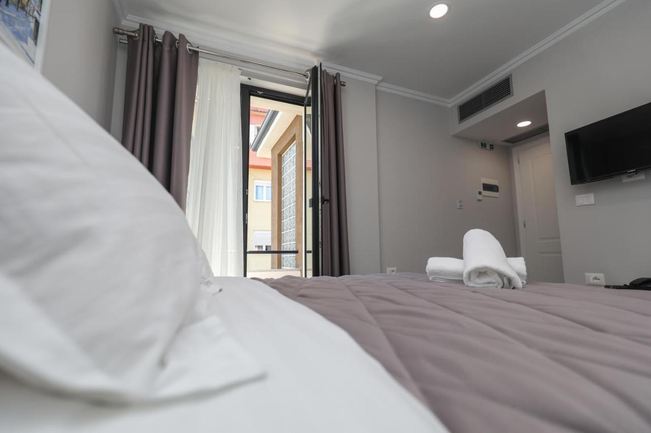 Hotel Peroni Korce Eksteriør billede