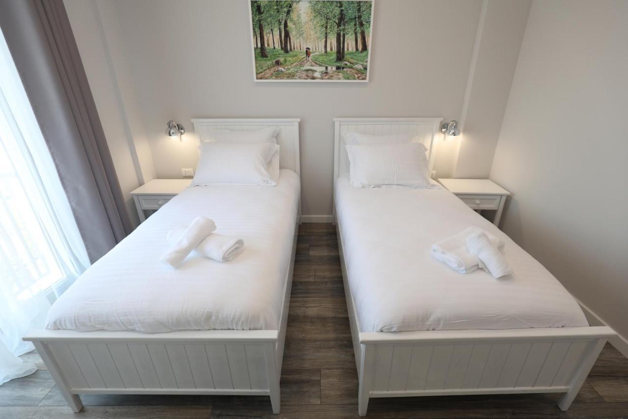 Hotel Peroni Korce Eksteriør billede